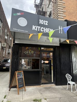 1012 Kitchen by null