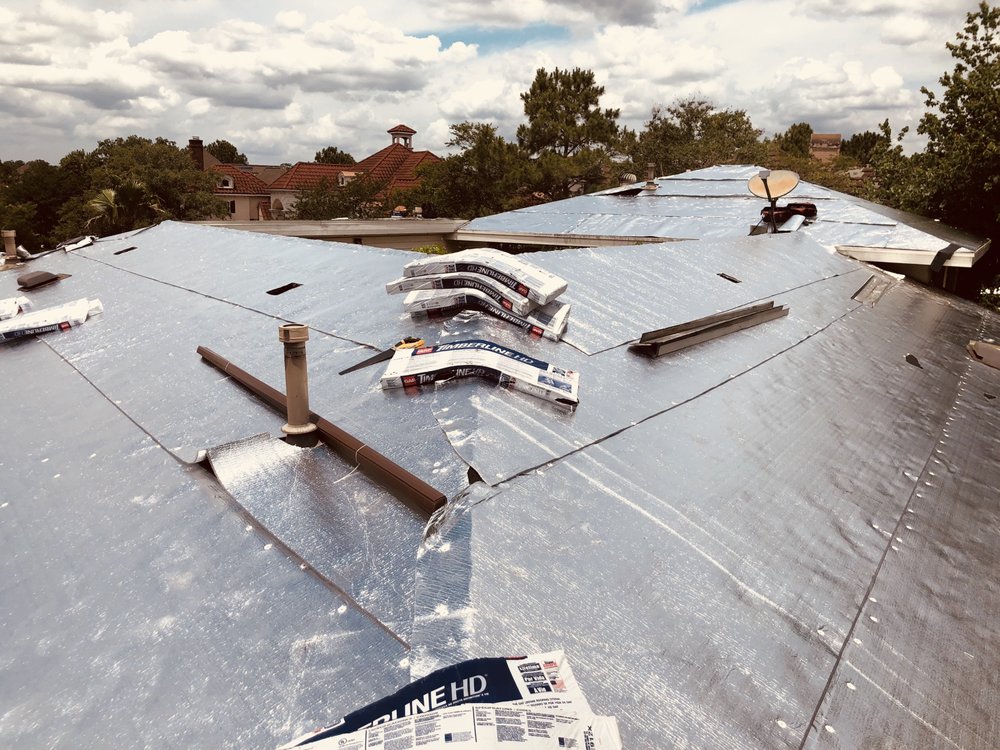 Slide of M&M Roofing, Siding & Windows