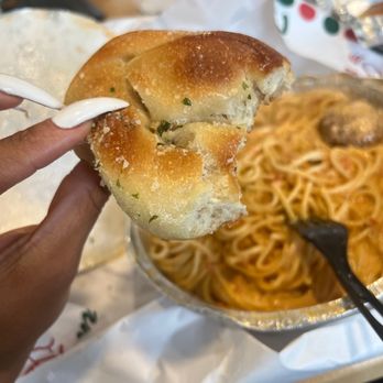 Rays Italian Bistro - Dry garlic roll - Italian Near Me - Midland, Texas