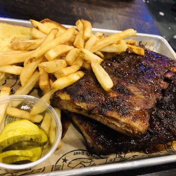 Harry Caray's - Ribzzzzzzz! - Sports Bars Near Me - Chicago, Illinois Harry Caray's - Ribzzzzzzz! - Sports Bars Near Me - Chicago, Illinois