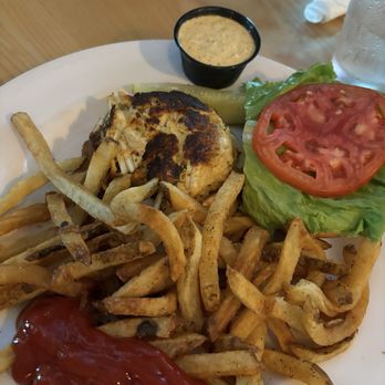 Blue Moon Beach Grill - Crab cake - Seafood Near Me - Nags Head, North Carolina