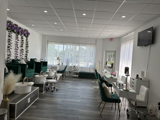 Carol Nails And Spa