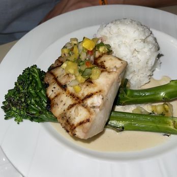 Holoholo Grill - Grilled fish - Hawaiian Near Me - Koloa, Hawaii Holoholo Grill - Grilled fish - Hawaiian Near Me - Koloa, Hawaii