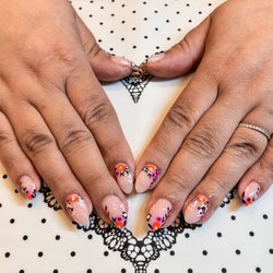 Perfect 10 Nails & Spa - By Emma
