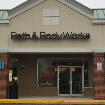 BATH & BODY WORKS - Updated March 2026 - 13 Reviews - 563 Ritchie