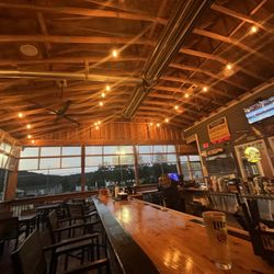 BlackJax American Pub & Grill