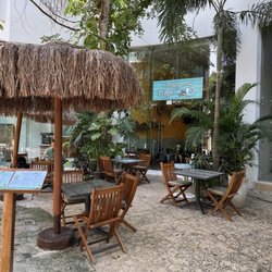 Vintage Café - Outside seating