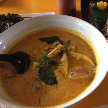 Reathrey Sekong - Chicken curry - Cambodian Near Me - Phoenix, Arizona Reathrey Sekong - Chicken curry - Cambodian Near Me - Phoenix, Arizona