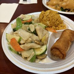 Hong Kong Cafe - Moo goo gai pan