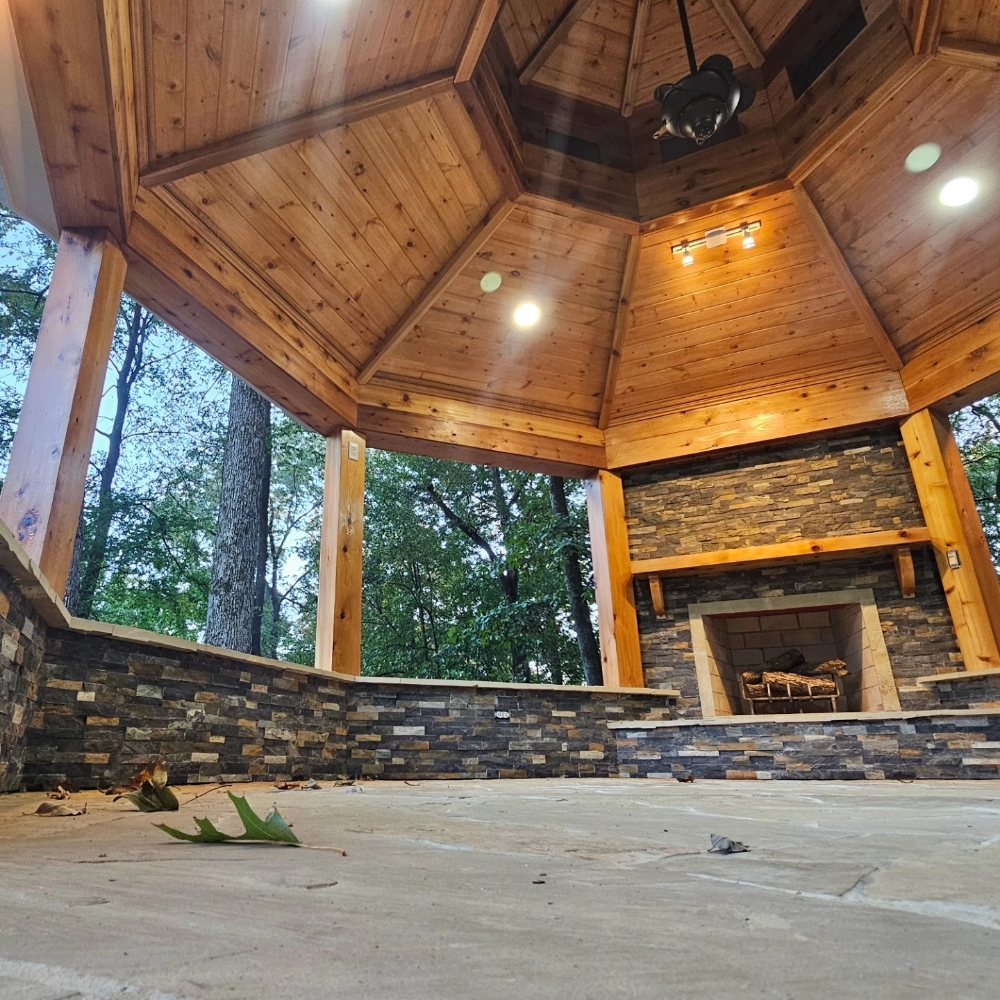 Slide of American Construction & Roofing