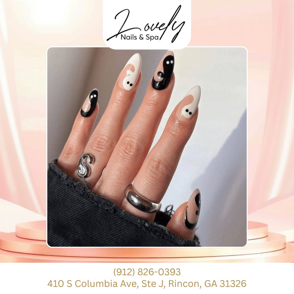 Lovely Nails Image