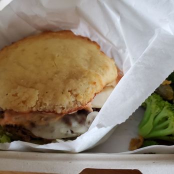 Main Event Grill - Garlic burger on keto bun. - Barbeque Near Me - Anchorage, Alaska