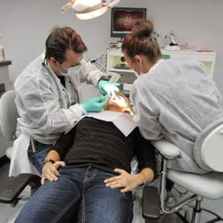 Andrew Rudnick, DMD - Patient receiving dental treatment at Cosmetic Dentist Palm Beach Gardens FL Andrew Rudnick DMD