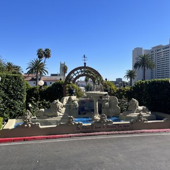 The Magic Castle - Outside Fountain - Performing Arts Near Me - Hollywood, California The Magic Castle - Outside Fountain - Performing Arts Near Me - Hollywood, California