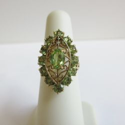 GoldNGals - Https://www.goldngals.com/store/p2354/Solid_Gold_Peridot_Ring_Vintage_Womens_2.67ctw_10k_Size_5_August_Birthstone_R1727.html