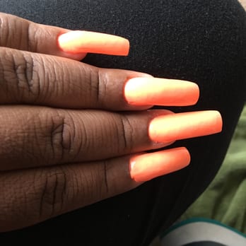 Hi-Tek Nail Salon - The guy did a horrible job on my nails. He rushed to do my nails&had an attitude when I asked him to fill my nails more. - Nail Salons Near Me - Kennewick, Washington