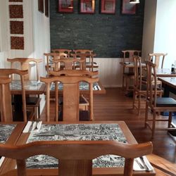 Hungky - Intérieur du restaurant, salle 1