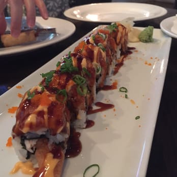 Panvimarn Thai Cuisine - Panvimarn special sushi roll - Thai Near Me - Long Beach, California Panvimarn Thai Cuisine - Panvimarn special sushi roll - Thai Near Me - Long Beach, California