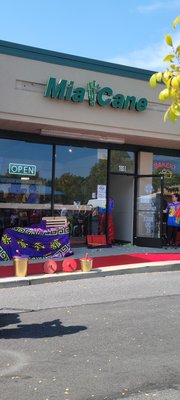 MiaCane Vietnamese Coffee, Juicery , and Acai by null