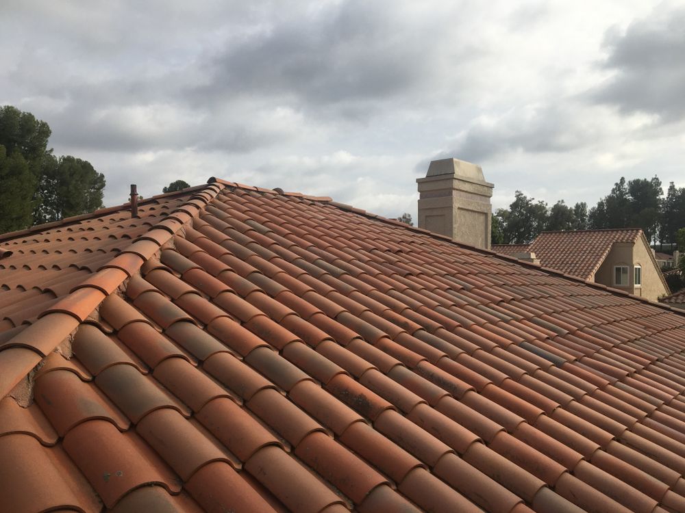 Slide of Amaysing Construction