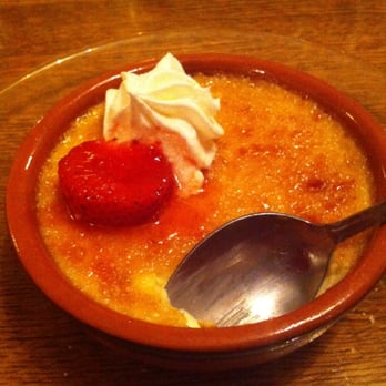 Village Courtyard - Creme Brûlée! - Desserts Near Me - Somonauk, Illinois Village Courtyard - Creme Brûlée! - Desserts Near Me - Somonauk, Illinois