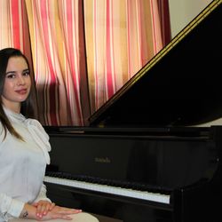 Topher Allan Music - Teacher Kristiana Cabeli
