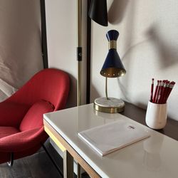 TWA Hotel - Room desk