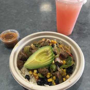 Green Tomato Grill - Chili Verde bowl with grilled steak and berry lemonade - New American Near Me - Orange, California Green Tomato Grill - Chili Verde bowl with grilled steak and berry lemonade - New American Near Me - Orange, California