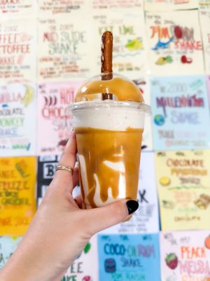 Justine's Ice Cream Parlour by null