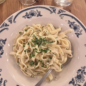 Labriola - Fettuccine Alfredo - Italian Near Me - Chicago, Illinois Labriola - Fettuccine Alfredo - Italian Near Me - Chicago, Illinois