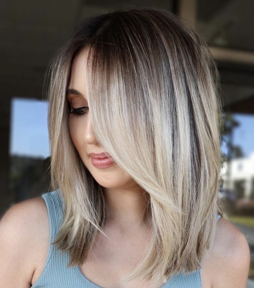 HEADLINES THE SALON 578 Photos & 684 Reviews 121 N El Camino Real