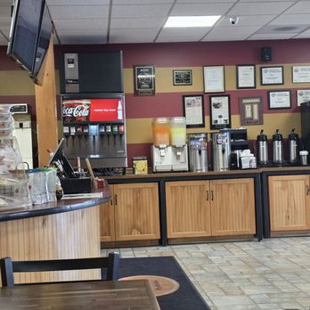 Sittoo's Pita & Salads - Salad Near Me - Parma, Ohio
