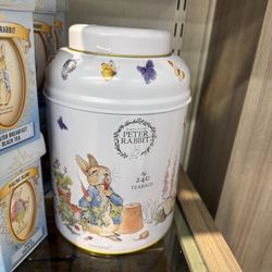 TJ Maxx & HomeGoods