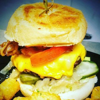 Cagney's Saloon - Cagney's bacon Cheese Burger!!! - Sports Bars Near Me - Davie, Florida Cagney's Saloon - Cagney's bacon Cheese Burger!!! - Sports Bars Near Me - Davie, Florida