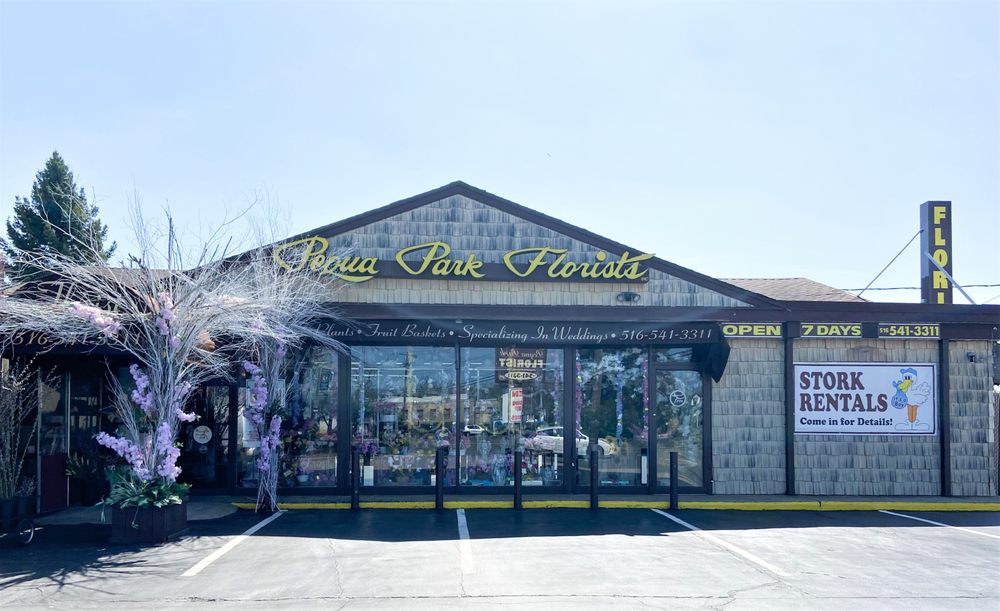 PEQUA PARK FLORISTS Updated September 2024 79 Photos & 15 Reviews 536 Broadway, Massapequa