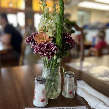 Wildflower Café - Beautiful flowers on each table - Bakeries Near Me - Tulsa, Oklahoma Wildflower Café - Beautiful flowers on each table - Bakeries Near Me - Tulsa, Oklahoma