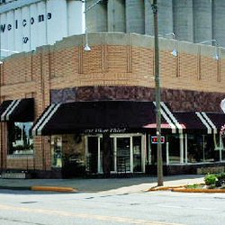 New Frontiers Home Furnishings - Corner of 3rd St. & Piasa St. (67)