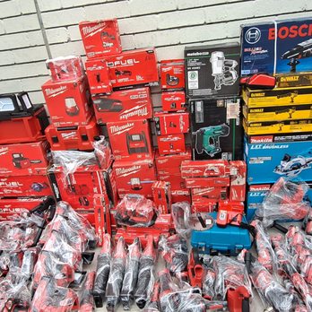 Tools on Olympic & Calzona - Hardware Stores Near Me - Los Angeles, California Tools on Olympic & Calzona - Hardware Stores Near Me - Los Angeles, California