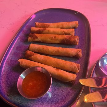 Woo Bar & Kitchen - Lumpia - Asian Fusion Near Me - Seattle, Washington