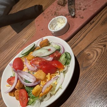 Outback Steakhouse - House Salad - Steakhouses Near Me - North Wales, Pennsylvania Outback Steakhouse - House Salad - Steakhouses Near Me - North Wales, Pennsylvania