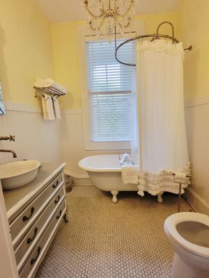 The Twelve Oaks Bed and Breakfast by null