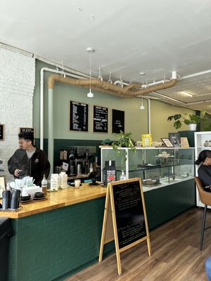 Dolly's Coffee Shop by null