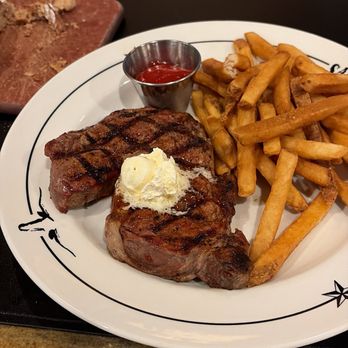 Saltgrass Steak House - Seafood Near Me - Denton, Texas