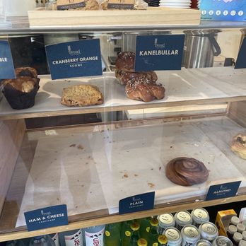 Nook Coffee Bar - Coffee & Tea Near Me - Costa Mesa, California Nook Coffee Bar - Coffee & Tea Near Me - Costa Mesa, California