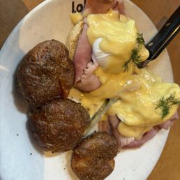 Eggs Benedict- yum Eggs Benedict- yum