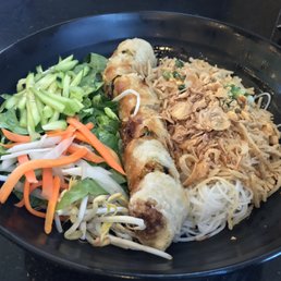 Vietnamese Fresh Spring Rolls
