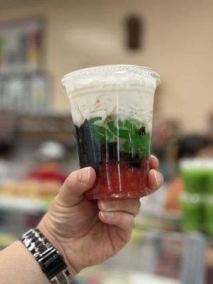 Thạch Chè Hiển Khánh by null