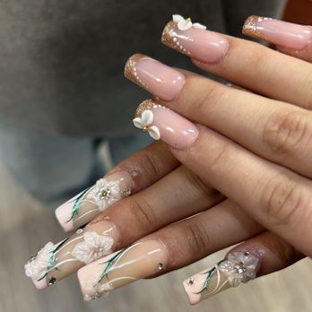 LoGo Nails - Nail Salons Near Me - Rocklin, California LoGo Nails - Nail Salons Near Me - Rocklin, California
