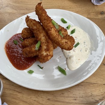 Duke's La Jolla - Calamari - New American Near Me - La Jolla, California
