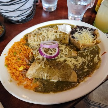 Salsa 17 - Mexican Near Me - Arlington Heights, Illinois